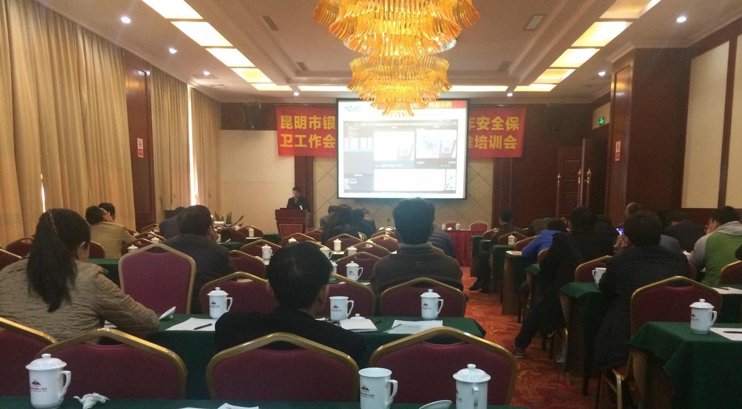 1595830787333683.jpg 下載 (1).jpg